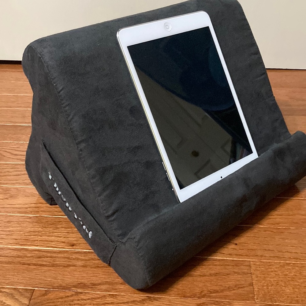 Pillow Pad Laptop/Tablet Stand